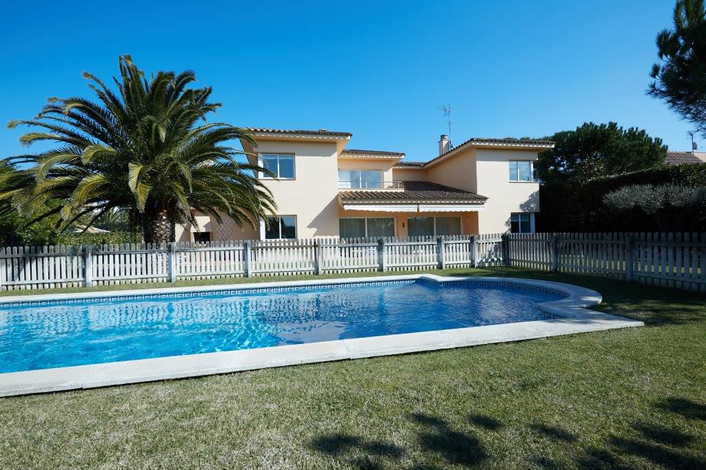 Le valoramos su inmueble de forma gratuita. FINQUES 22 en Palafrugell